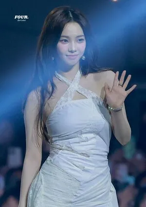 Katarinabluu OnlyFans Leaked Free Thumbnail Picture - #OeDN5jBmC9