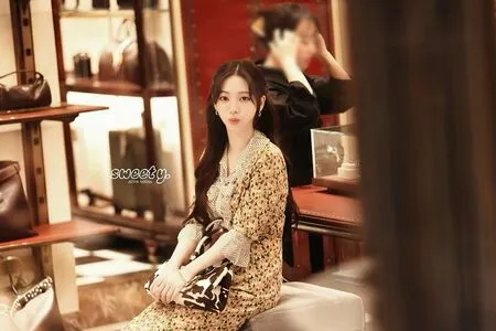 Katarinabluu OnlyFans Leaked Free Thumbnail Picture - #Ovh0am7jXf