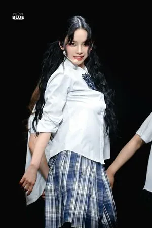 Katarinabluu OnlyFans Leaked Free Thumbnail Picture - #RjigliJIVc