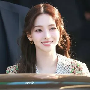 Katarinabluu OnlyFans Leaked Free Thumbnail Picture - #SUfPCBD7To