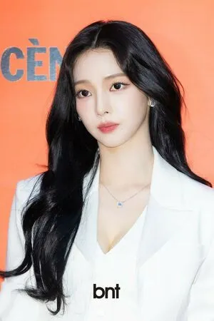 Katarinabluu OnlyFans Leaked Free Thumbnail Picture - #SveqC8C6LM