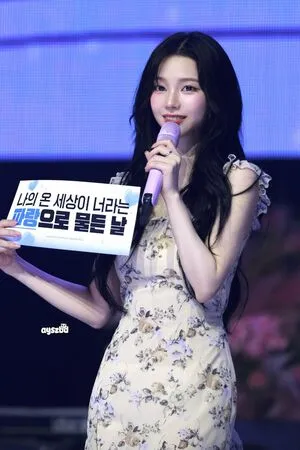 Katarinabluu OnlyFans Leaked Free Thumbnail Picture - #TIbzQXRTbk