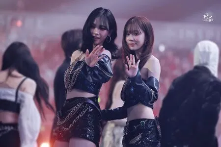 Katarinabluu OnlyFans Leaked Free Thumbnail Picture - #U9GpYDDGeL