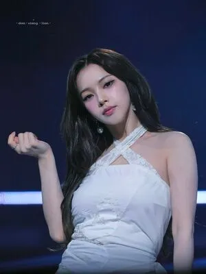 Katarinabluu OnlyFans Leaked Free Thumbnail Picture - #UEmCFuxhl1