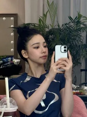Katarinabluu OnlyFans Leaked Free Thumbnail Picture - #UL4LR2AyGs