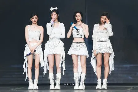 Katarinabluu OnlyFans Leaked Free Thumbnail Picture - #UeVlT66t0S