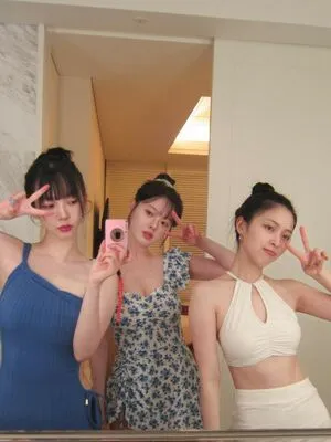 Katarinabluu OnlyFans Leaked Free Thumbnail Picture - #V6sf0tKpQR