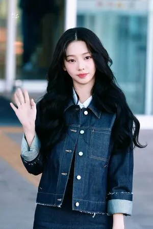 Katarinabluu OnlyFans Leaked Free Thumbnail Picture - #XetKFPbu1h