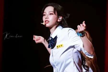 Katarinabluu OnlyFans Leaked Free Thumbnail Picture - #Y4J2vs8jD0