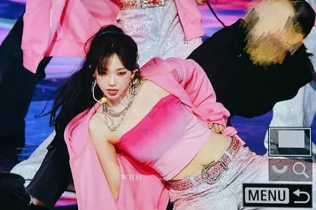 Katarinabluu OnlyFans Leaked Free Thumbnail Picture - #ZLFUKFVuvC