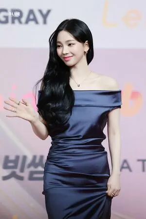 Katarinabluu OnlyFans Leaked Free Thumbnail Picture - #ZLaoSPEnOb