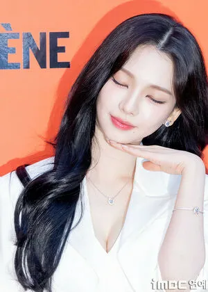 Katarinabluu OnlyFans Leaked Free Thumbnail Picture - #a6sm0Q9JYD