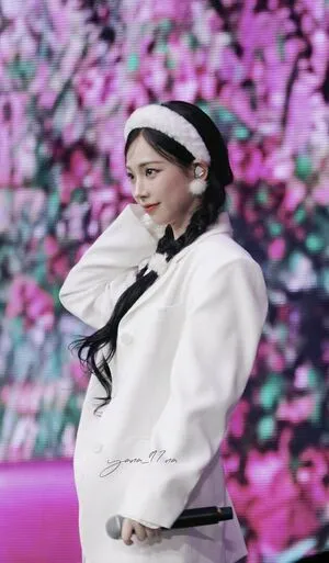 Katarinabluu OnlyFans Leaked Free Thumbnail Picture - #a8J1mL8k8P