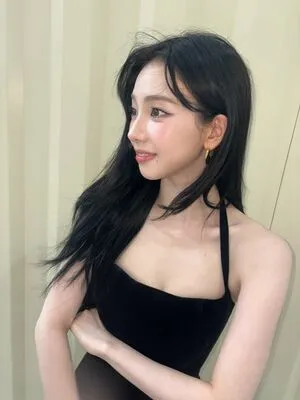 Katarinabluu OnlyFans Leaked Free Thumbnail Picture - #axEpsAPlV5