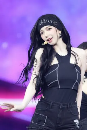 Katarinabluu OnlyFans Leaked Free Thumbnail Picture - #cDaUJ5GqE9