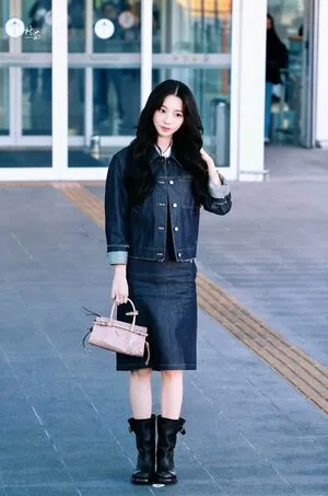 Katarinabluu OnlyFans Leaked Free Thumbnail Picture - #cTJdhGPLi7