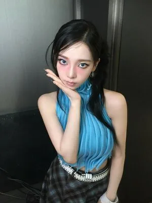 Katarinabluu OnlyFans Leaked Free Thumbnail Picture - #ckHy7Edwn3