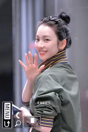 Katarinabluu OnlyFans Leaked Free Thumbnail Picture - #ctiAZK69iM