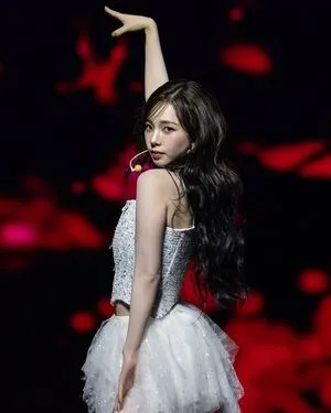 Katarinabluu OnlyFans Leaked Free Thumbnail Picture - #dEAzMoUKgo