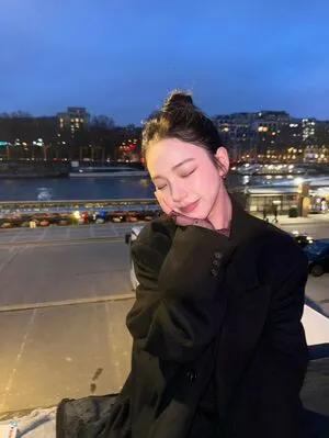 Katarinabluu OnlyFans Leaked Free Thumbnail Picture - #dINALBZdd6