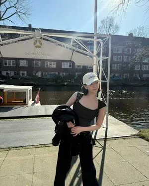 Katarinabluu OnlyFans Leaked Free Thumbnail Picture - #dSU8g1KK9e