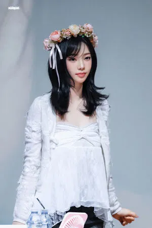 Katarinabluu OnlyFans Leaked Free Thumbnail Picture - #dYWr1adGra