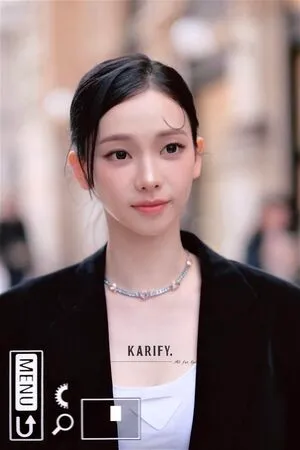 Katarinabluu OnlyFans Leaked Free Thumbnail Picture - #dagSSPa7g3