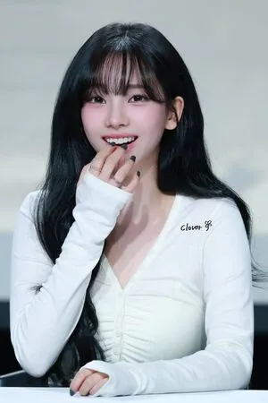 Katarinabluu OnlyFans Leaked Free Thumbnail Picture - #e257UCBqND