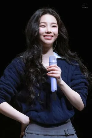 Katarinabluu OnlyFans Leaked Free Thumbnail Picture - #e5rNpGLkmZ