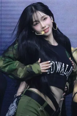 Katarinabluu OnlyFans Leaked Free Thumbnail Picture - #eLKJTRecFA