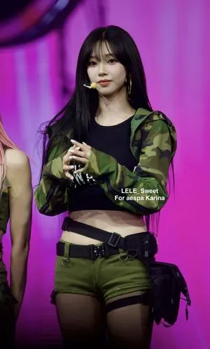 Katarinabluu OnlyFans Leaked Free Thumbnail Picture - #fCHoNrShTj