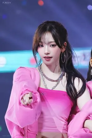 Katarinabluu OnlyFans Leaked Free Thumbnail Picture - #fUkkIKKokJ