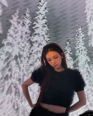 Katarinabluu OnlyFans Leaked Free Thumbnail Picture - #fceMc4TqrA