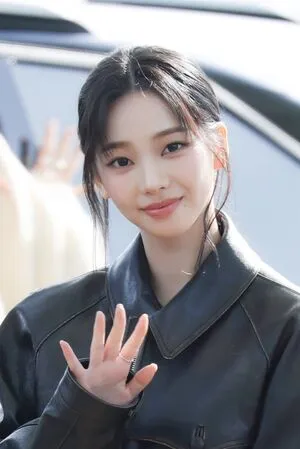 Katarinabluu OnlyFans Leaked Free Thumbnail Picture - #imTQy2q9Gz