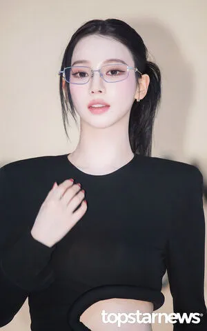 Katarinabluu OnlyFans Leaked Free Thumbnail Picture - #k8dtT2ulvM