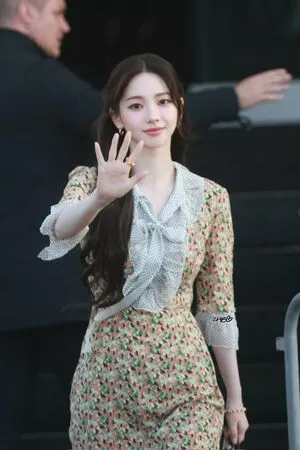 Katarinabluu OnlyFans Leaked Free Thumbnail Picture - #kHWu7HPsbP