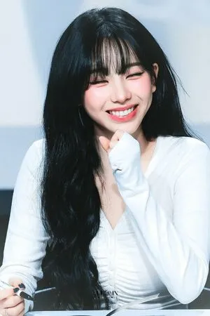 Katarinabluu OnlyFans Leaked Free Thumbnail Picture - #kn8f4KWU5A