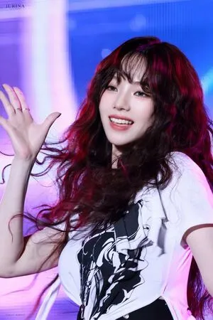 Katarinabluu OnlyFans Leaked Free Thumbnail Picture - #lfOakoH2Lu