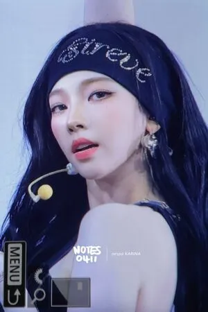 Katarinabluu OnlyFans Leaked Free Thumbnail Picture - #lglUWhJ6O8