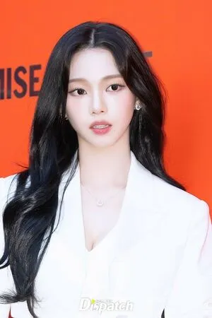 Katarinabluu OnlyFans Leaked Free Thumbnail Picture - #llyez5vgWM