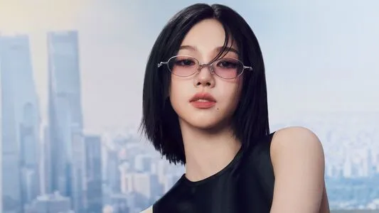 Katarinabluu OnlyFans Leaked Free Thumbnail Picture - #mAOsD2DSSV