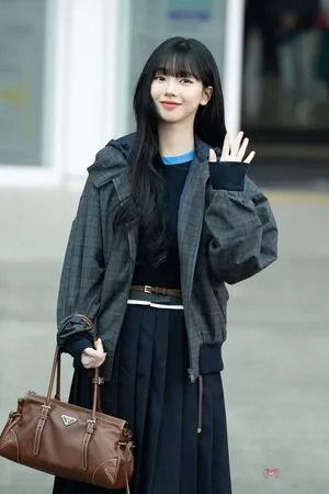 Katarinabluu OnlyFans Leaked Free Thumbnail Picture - #mVNfP8EmB4