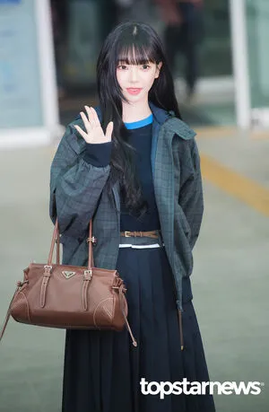 Katarinabluu OnlyFans Leaked Free Thumbnail Picture - #nBcw6hd0H5