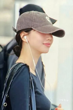 Katarinabluu OnlyFans Leaked Free Thumbnail Picture - #oL8baEGiL6