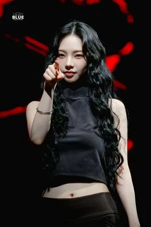 Katarinabluu OnlyFans Leaked Free Thumbnail Picture - #pETCW2WOlu