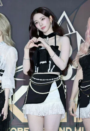 Katarinabluu OnlyFans Leaked Free Thumbnail Picture - #q9KpEpNs5t