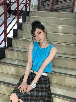 Katarinabluu OnlyFans Leaked Free Thumbnail Picture - #sHN5GyHuAs