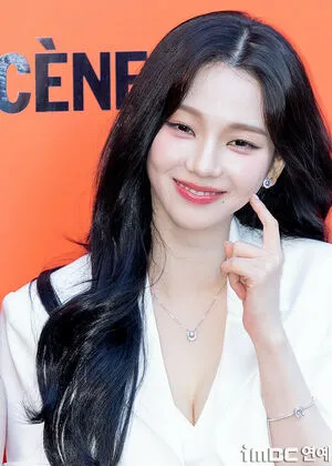 Katarinabluu OnlyFans Leaked Free Thumbnail Picture - #t16nC1Dq1R