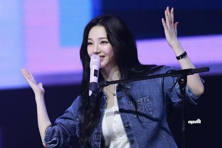 Katarinabluu OnlyFans Leaked Free Thumbnail Picture - #tTFW60SFBo