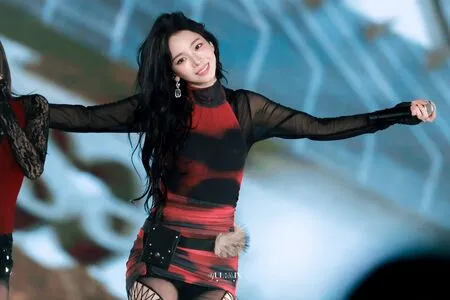 Katarinabluu OnlyFans Leaked Free Thumbnail Picture - #tcFoz3QQ8b